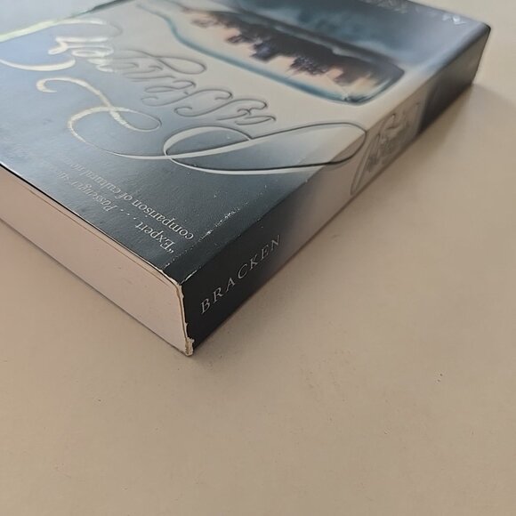 Passenger by Alexandra Bracken 2016 Paperback - Picture 7 of 7